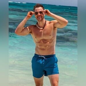 Mens 5” Ocean Spectrum Nylon Solid Color Swim Trunks size S NWT